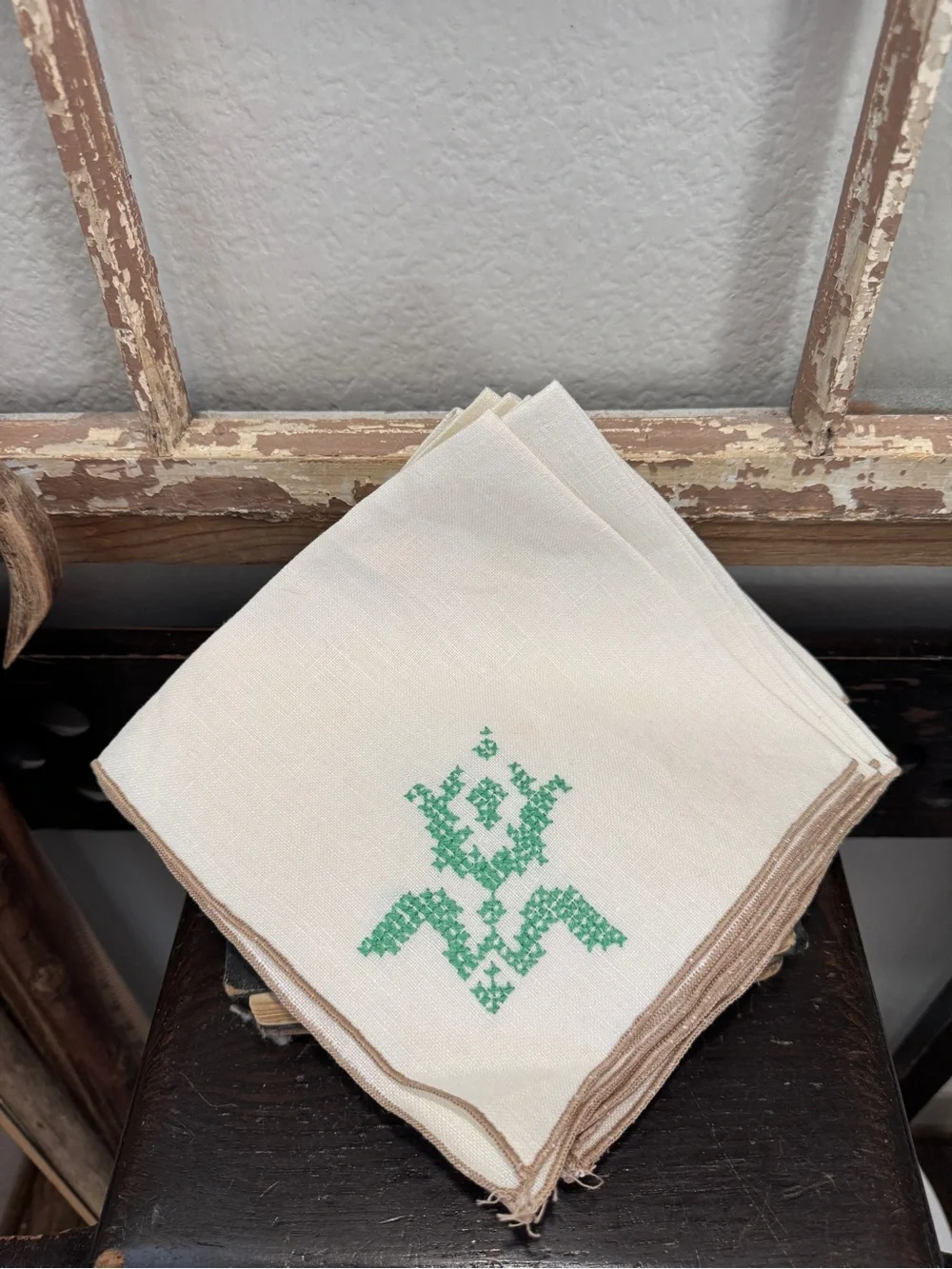 Vintage Embroidered Cream Napkins with Green Floral Motif - Set of 10